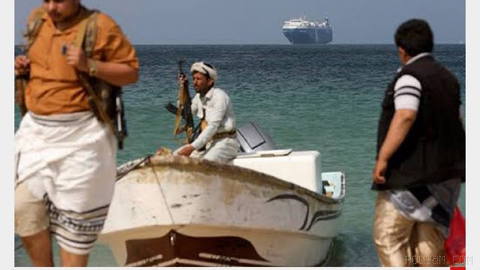 Joint Maritime Information Center, a global body in the field of maritime security, said in a warning issued late on Tuesday that Houthis supported by the Islamic Republic were preparing to attack ships from positions near the Bab el-Mandeb Strait in the south of the Red Sea
