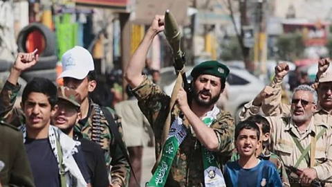 «یحیی سریع»، سخنگوی نظامی حوثی‌های مورد حمایت جمهوری اسلامی، از انجام عملیاتی گسترده با ده‌ها پهپاد و موشک بالستیک علیه …