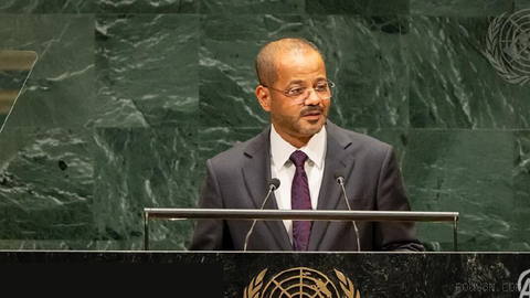 Oman pledges to safeguard navigation through Strait of Hormuz in line