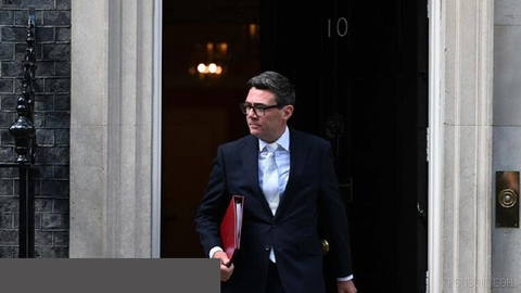UK prime minister says Iran’s IRGC 'almost certainly' directed alleged
