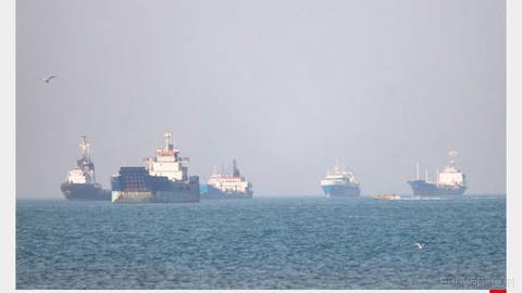 Ship-tracking data from Kpler shows that on Sunday only six vessels transited the Strait of Hormuz, the lowest figure in five weeks…