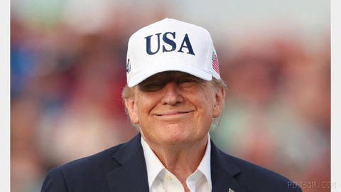 Donald Trump, the U.S. president, speaks with reporters inside