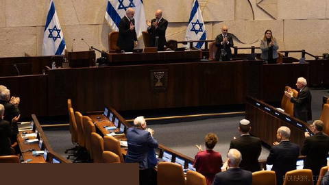 Poll shows 48% of Israelis prefer Yashar leader Gadi Eisenkot as prime