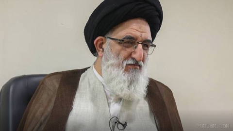 محمدمهدی حسینی همدانی، امام جمعه کرج گفت: «دامن‌زدن به بی‌حجابی و توسعه