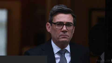 🗣 İngiltere Başbakanı Andy Burnham, Brexit sonrası AB ile İngiltere’nin ilişkisini revize etmenin bölünmeleri aşmaya yardımcı olabileceğini söyledi