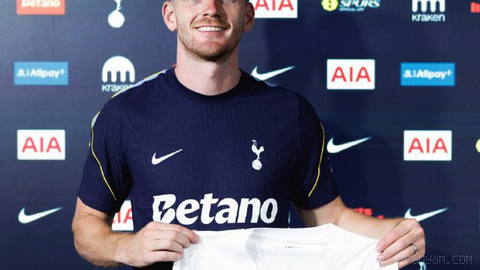 Robertson Premier Lig’de kalıyor! ✅ Resmi olmayan; Liverpool’un eski sol beki Andy Robertson bedelsiz transferle Tottenham’a katıldı