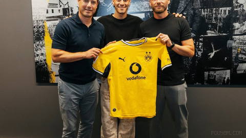 ✔ Official: Ioannis Konstantelias, a player from PAOK, has joined Dortmund