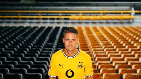 Unofficial: Dutch winger Jullie Fihman, 27, has joined Dortmund from Eindhoven 💸 Transfer fee: €21.5 million 🆔