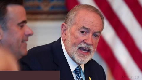 İsrail’de ABD büyükelçisi Mike Huckabee, Suudi Arabistan–Türkiye–Pakistan ittifakını destabilize edici olarak görmediğini söylüyor