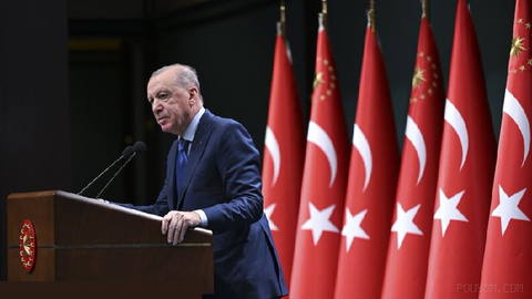 Turkish President Recep Tayyip Erdogan holds press conference after