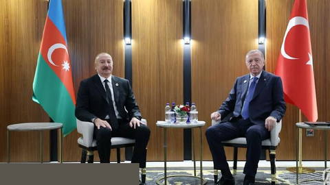 I Turkish President Recep Tayyip Erdogan and Azerbaijani President Ilham