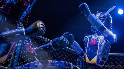 📸 Photo of the day: A battle of humanoid robots