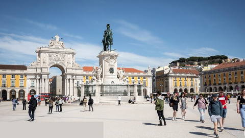 Portugal bans face coverings in public spaces