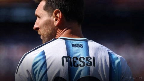 🔻Lionel Messi, the Argentine legend, minutes ago announced his retirement from the national team