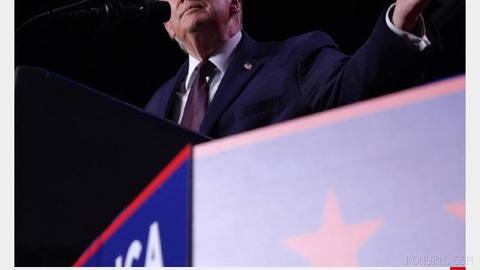 ⚡ Donald Trump, Amerika Birleşik Devletleri Başkanı Cuma gecesi Alabama’da bir grup insanın içinde konuştu