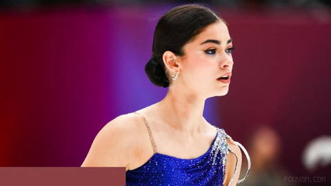 Rus patenci Adelia Petrosyan Trialeti’de gümüş madalya kazandı