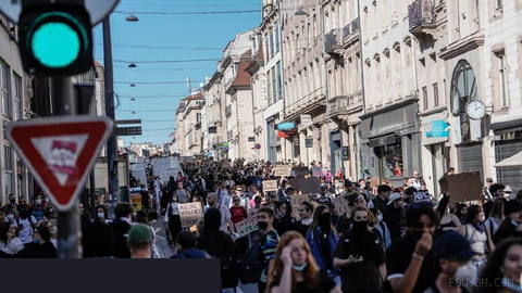 🎓 High school and university students renew blockades across France to
